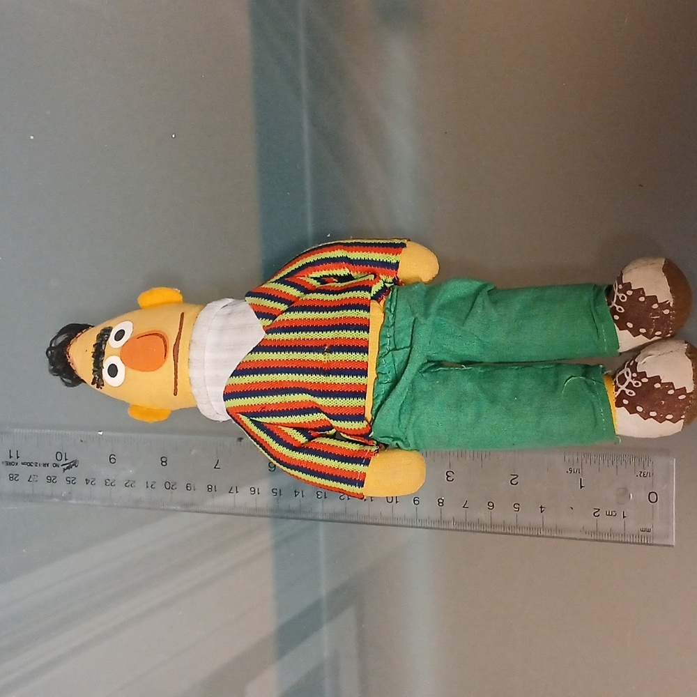 Vintage Knickerbocker (KTC) Sesame Street Bert